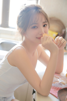 铃村爱里番号